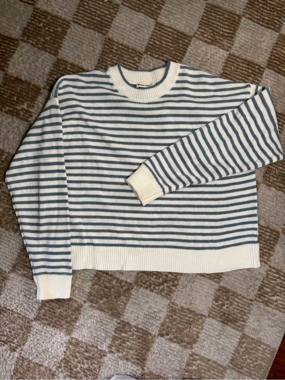 Marine Layer crewneck cropped sweater - Picture 3 of 8